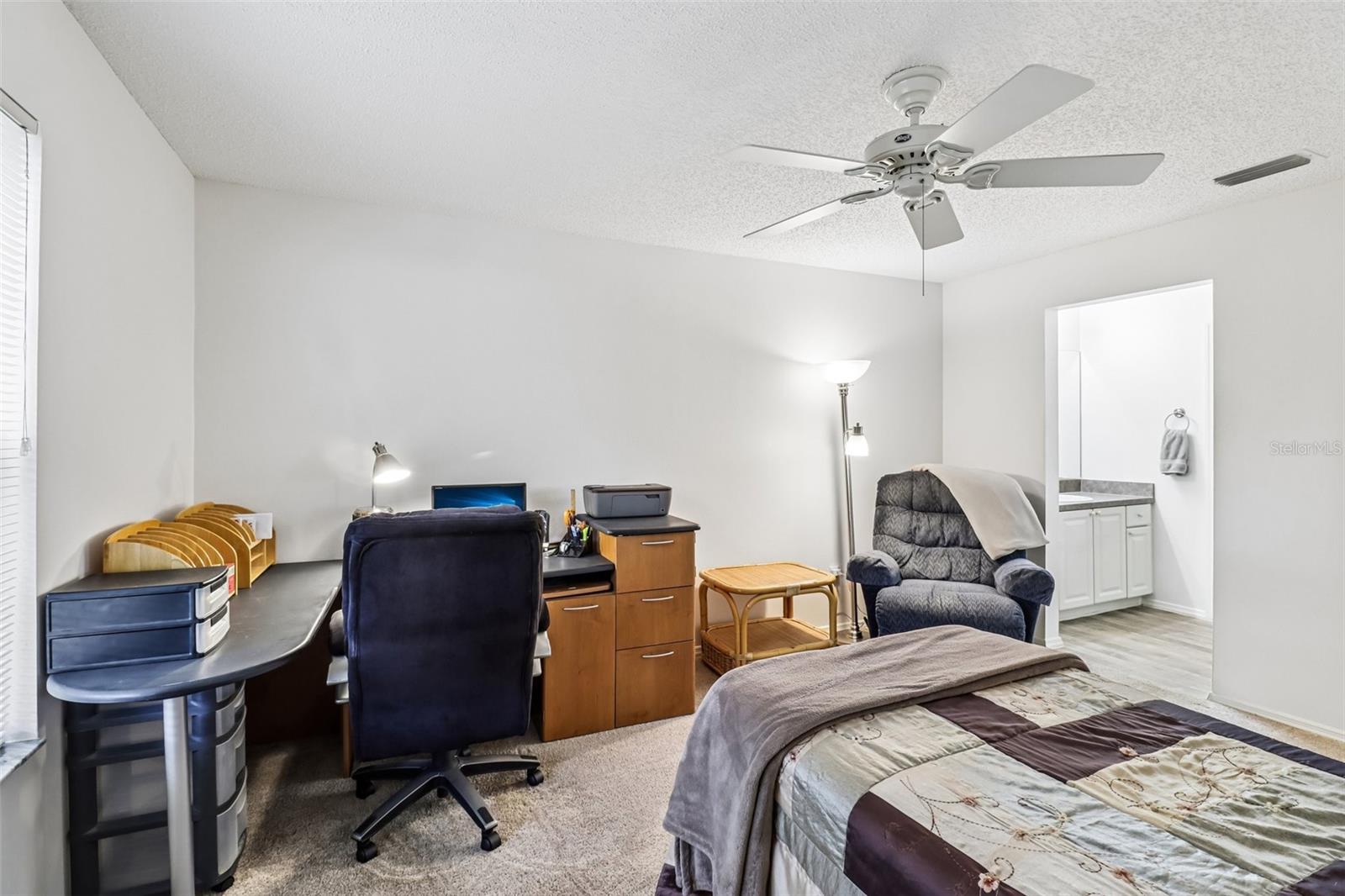 2019 THURMOND AVE