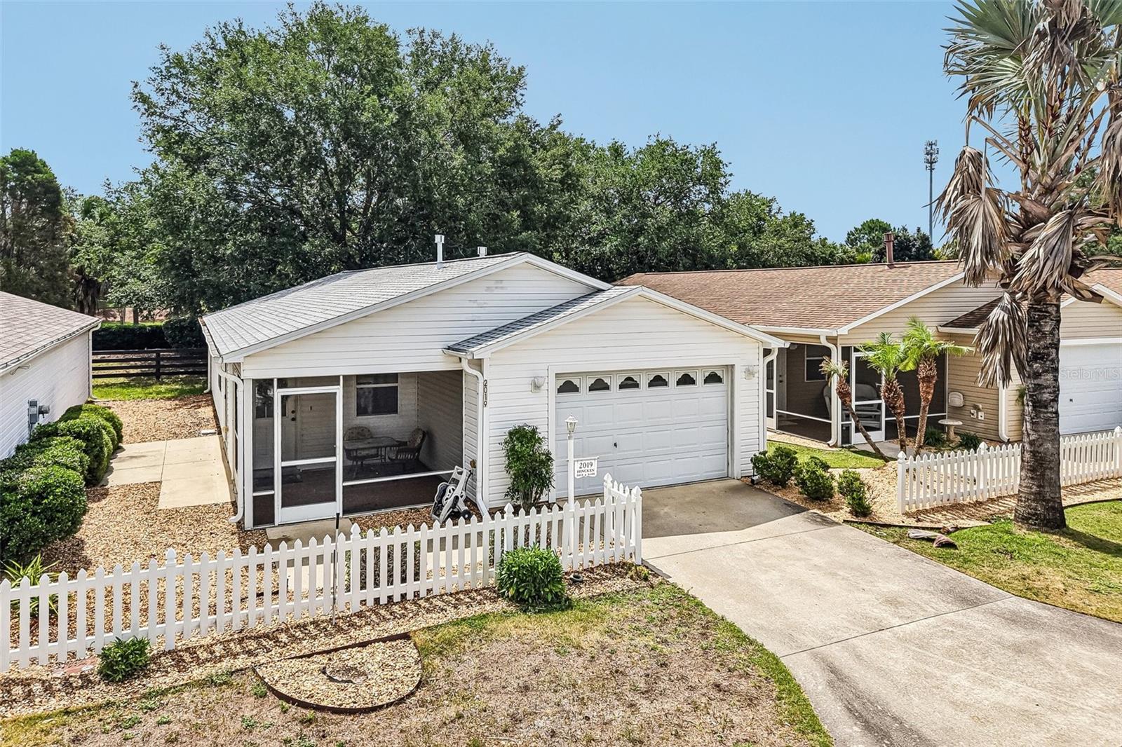 2019 THURMOND AVE