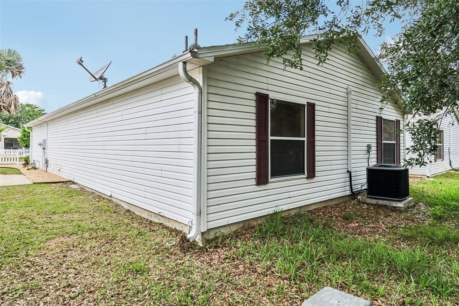 2019 THURMOND AVE