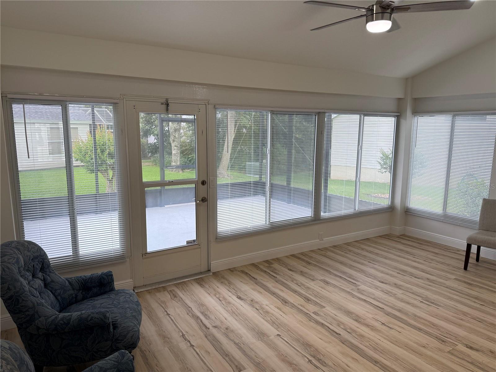 207 DESOTA CT
