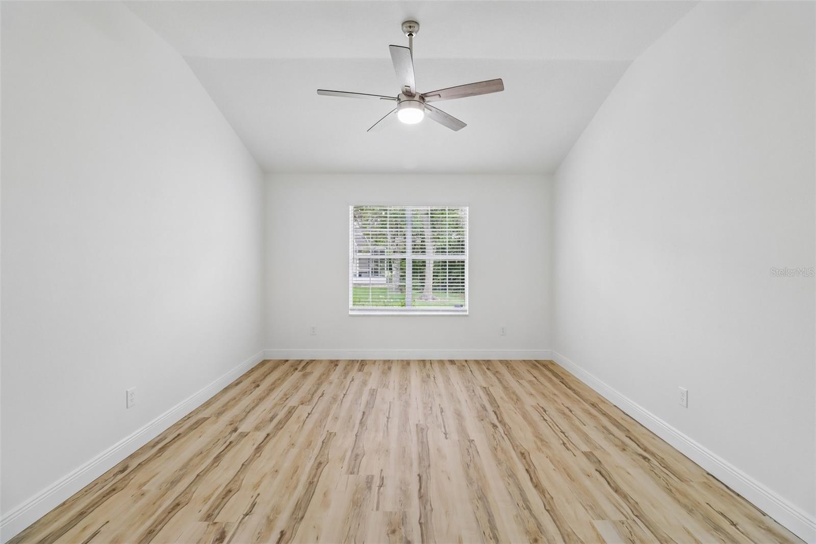 207 DESOTA CT