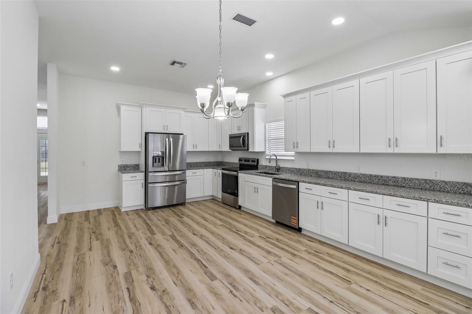 207 DESOTA CT