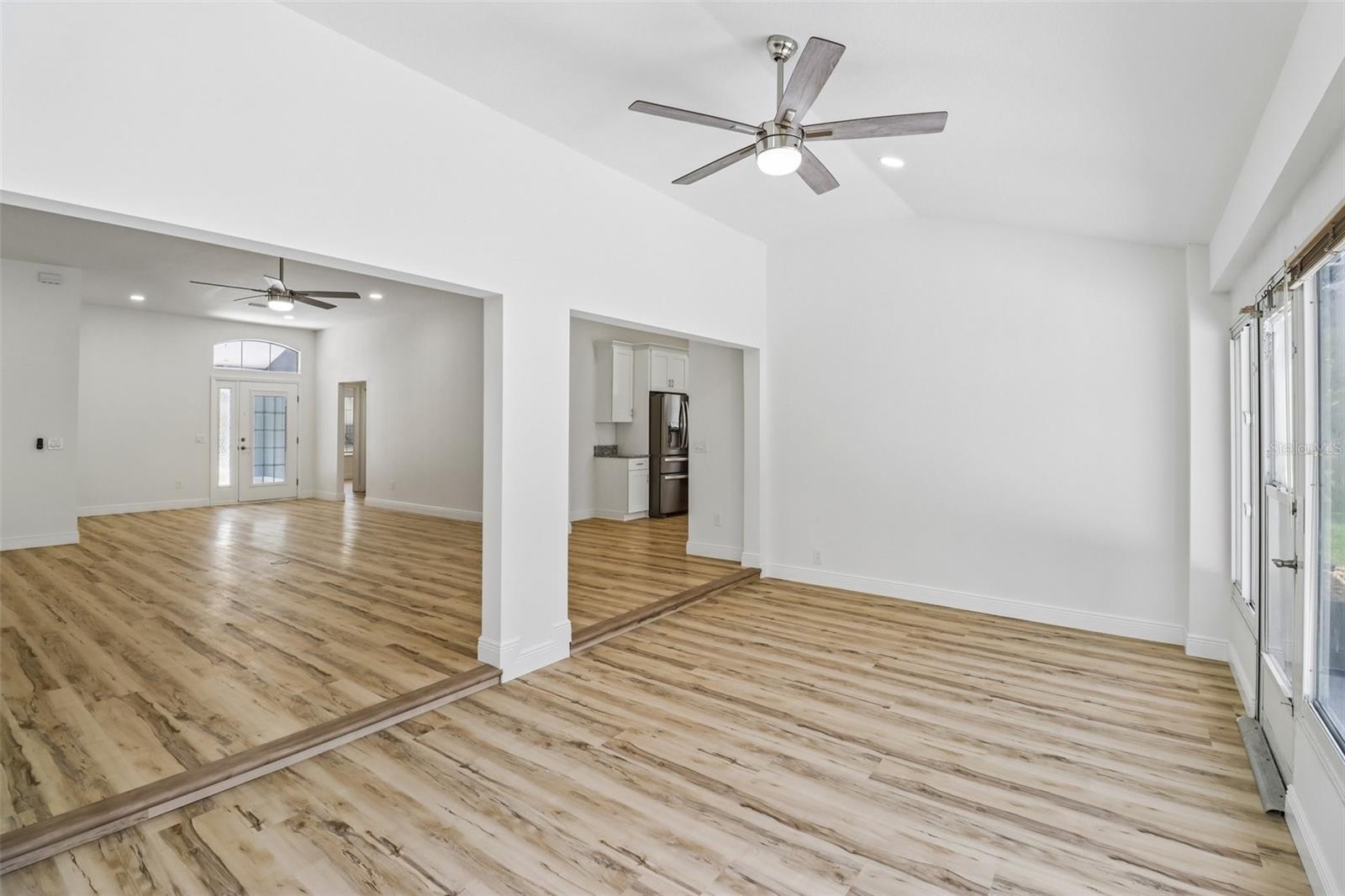 207 DESOTA CT