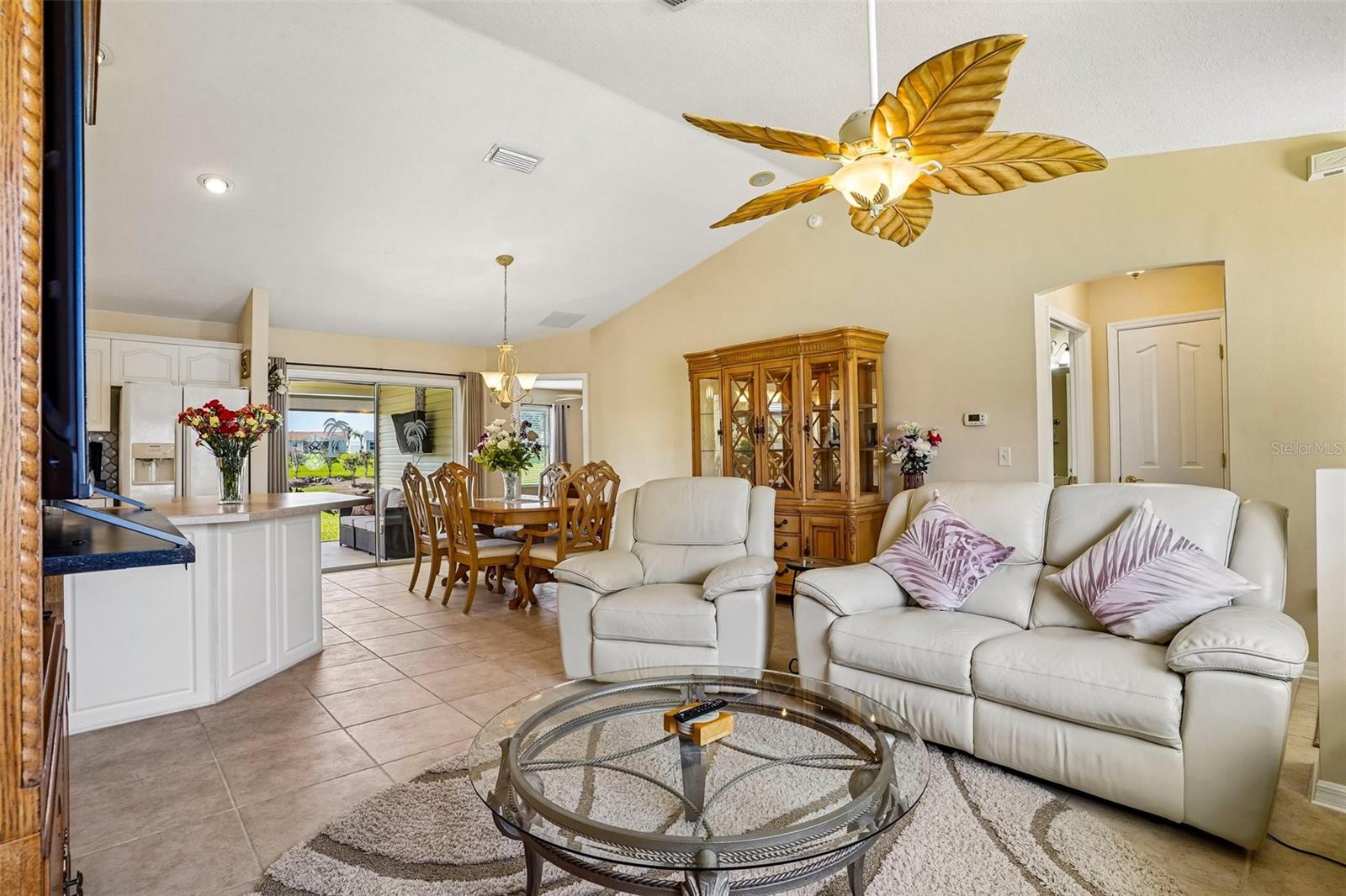 917 EASTMONT CT
