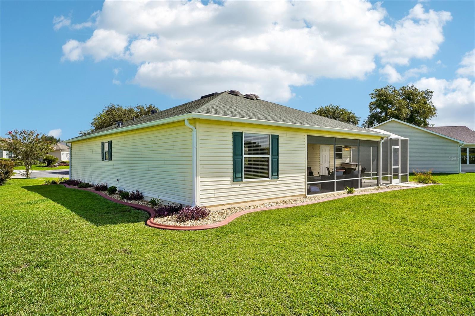917 EASTMONT CT