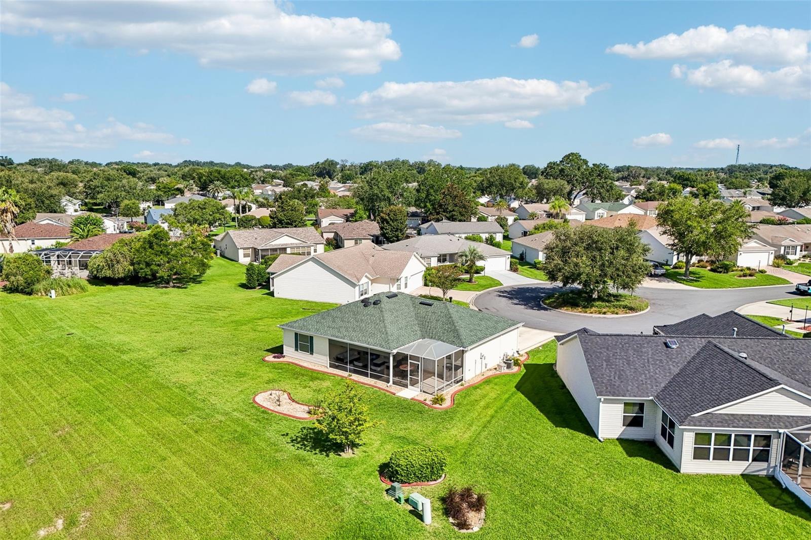 917 EASTMONT CT