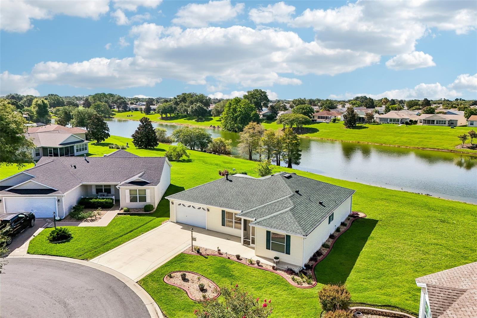 917 EASTMONT CT