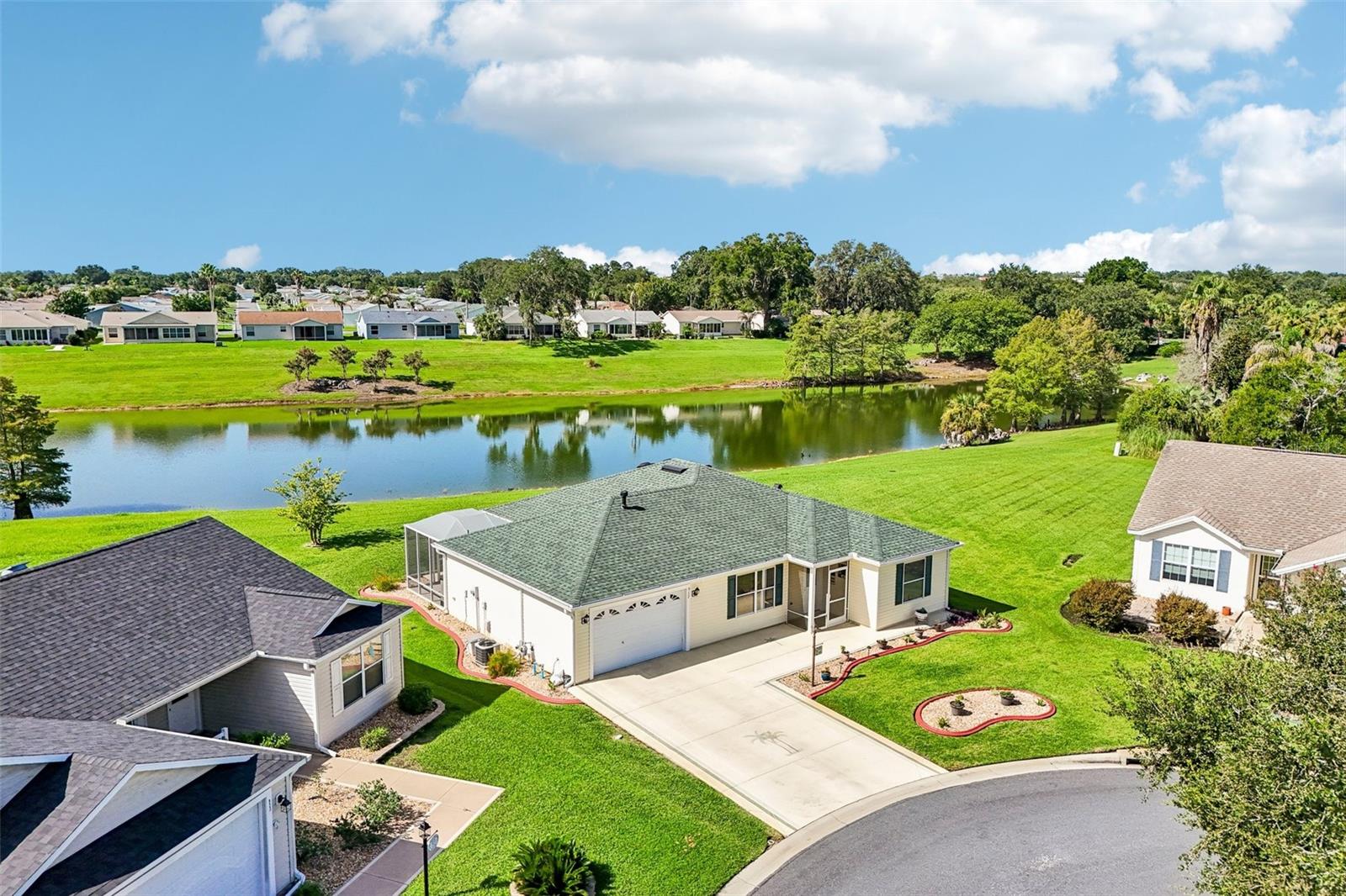 917 EASTMONT CT
