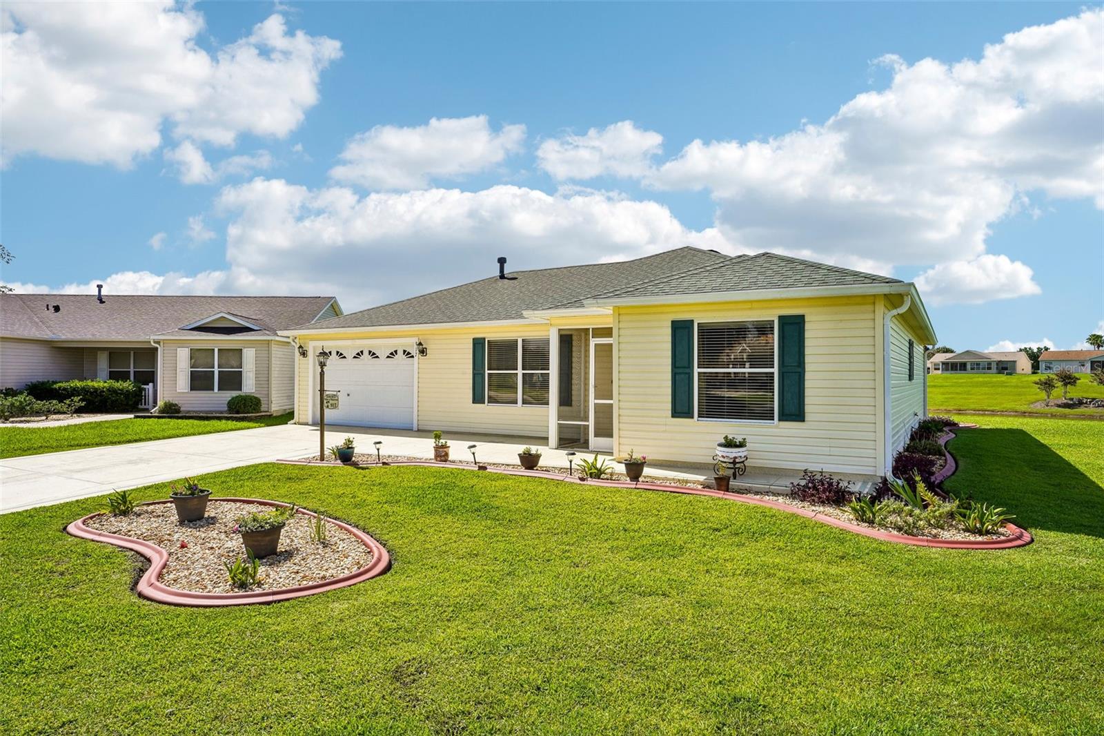 917 EASTMONT CT