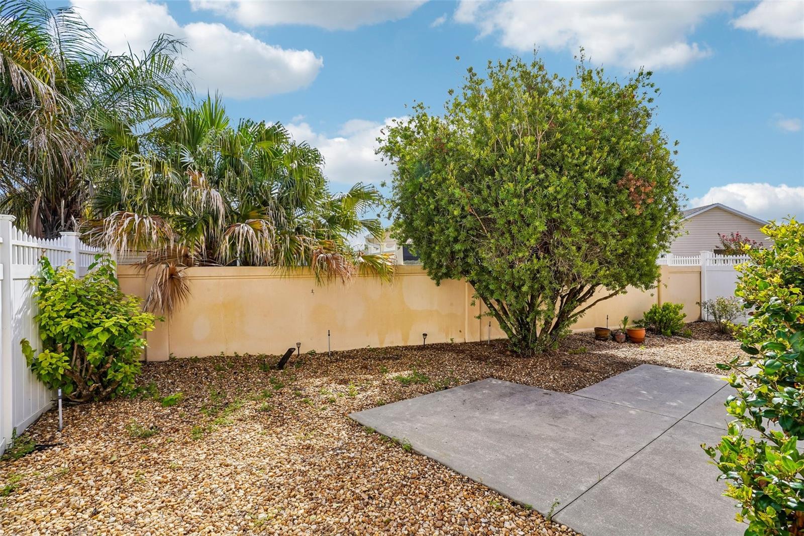 2339 SEBRING ST