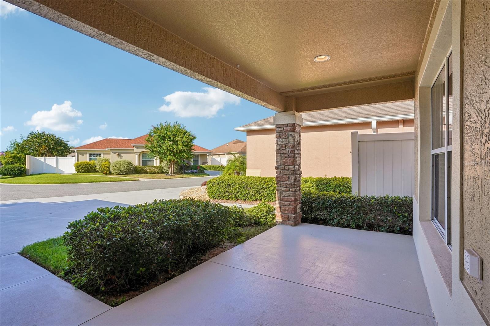 583 ARTEAGA WAY