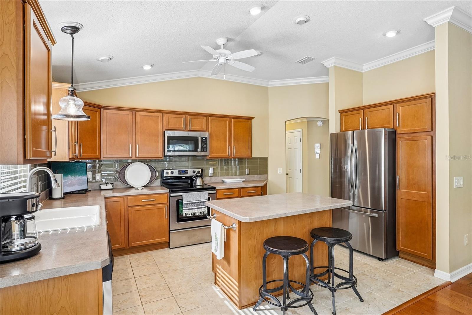 583 ARTEAGA WAY
