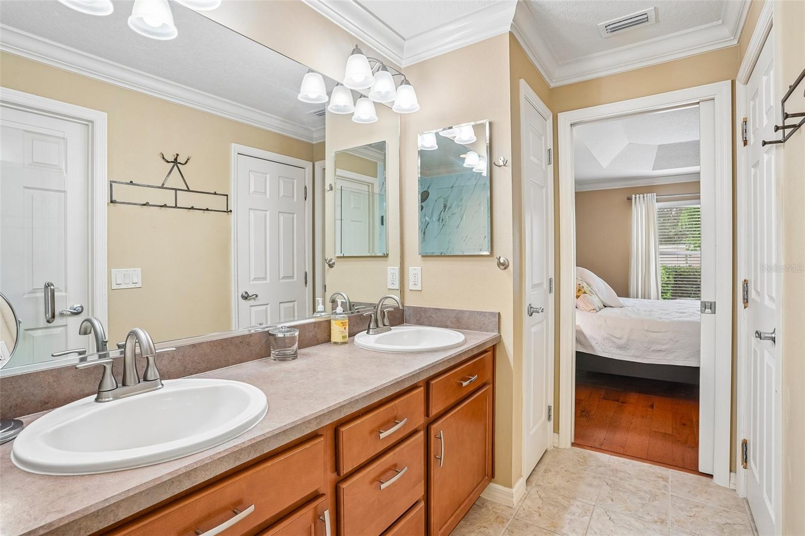 583 ARTEAGA WAY