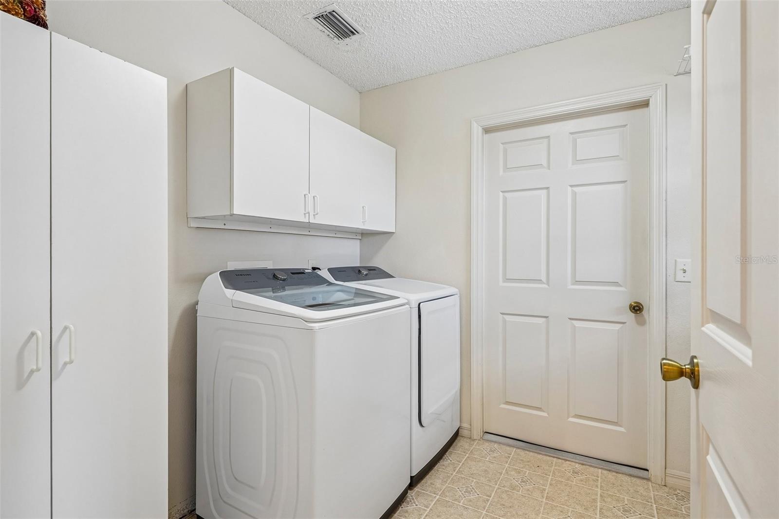 2608 CASSO CT