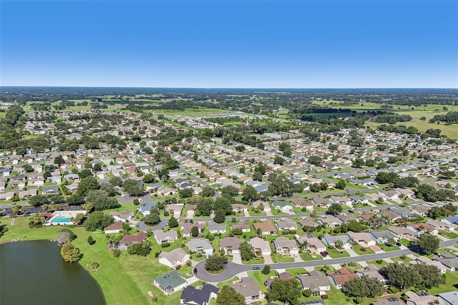 928 EASTMONT CT