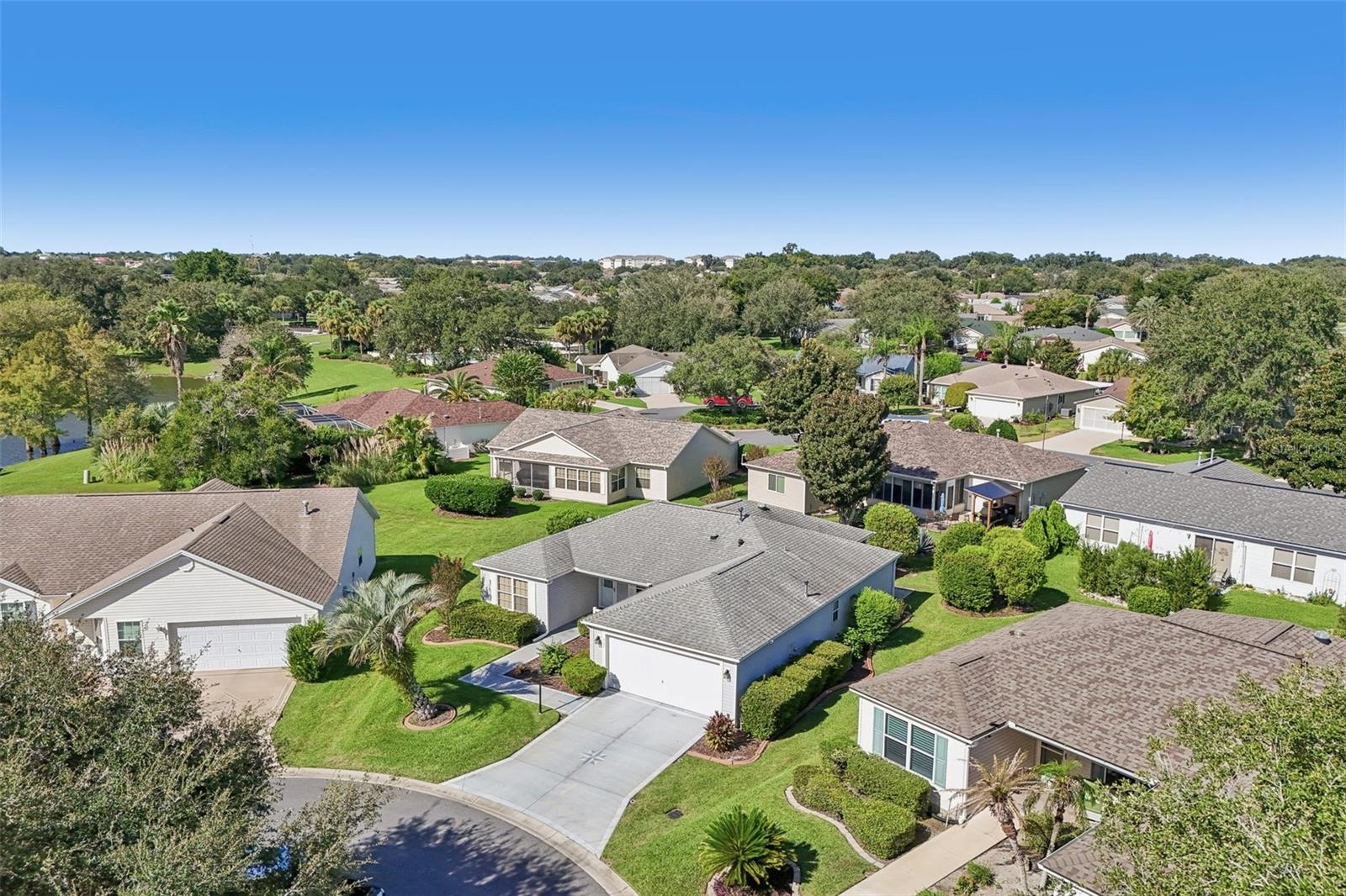 928 EASTMONT CT