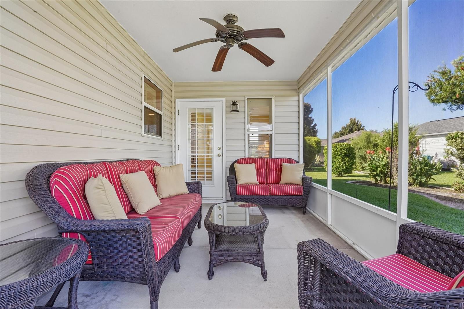928 EASTMONT CT