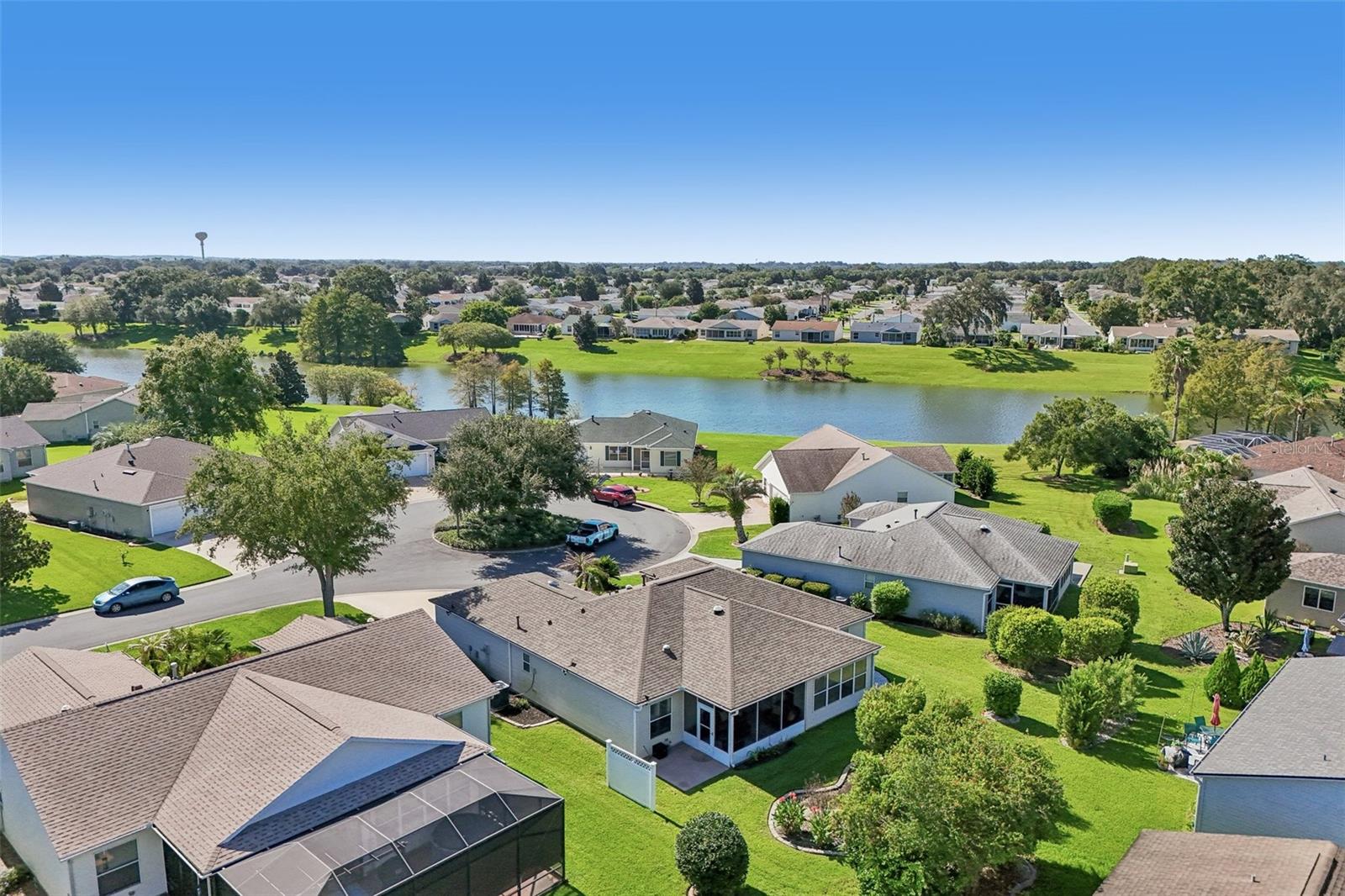 928 EASTMONT CT