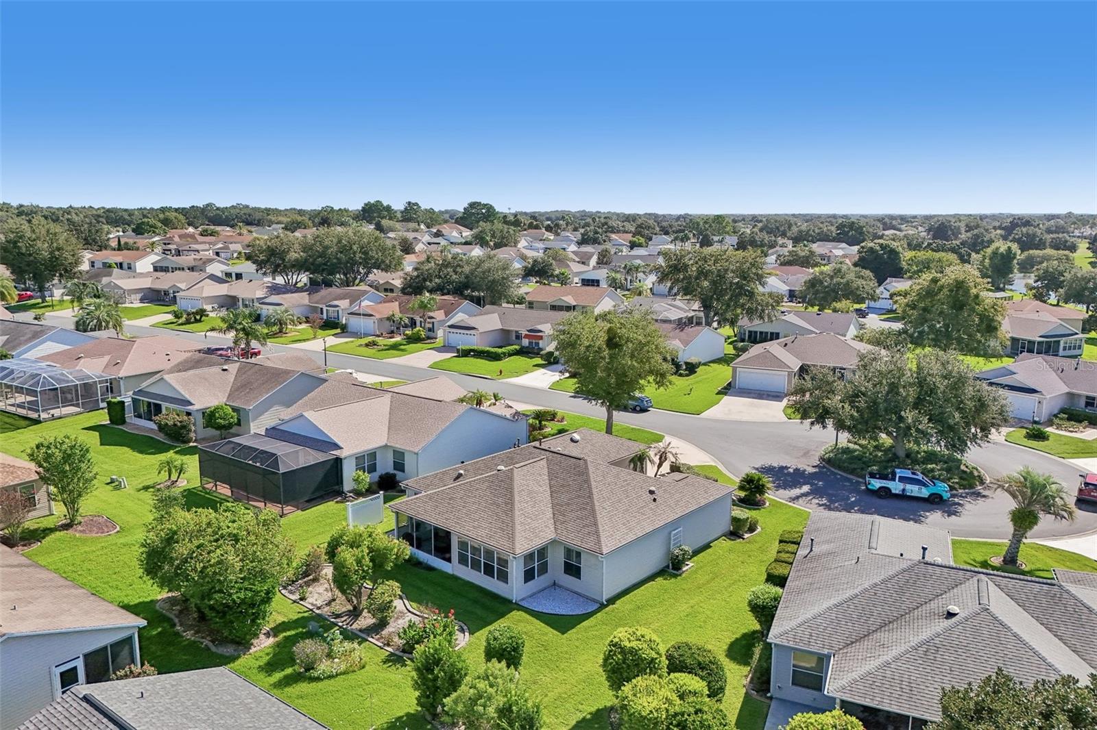 928 EASTMONT CT