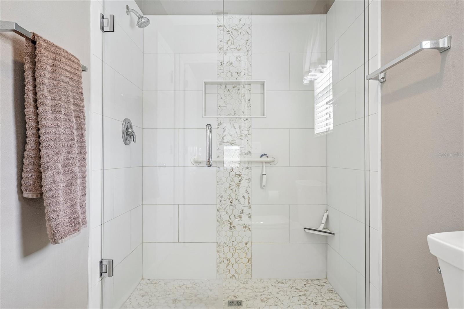2146 HOPESPRING LOOP