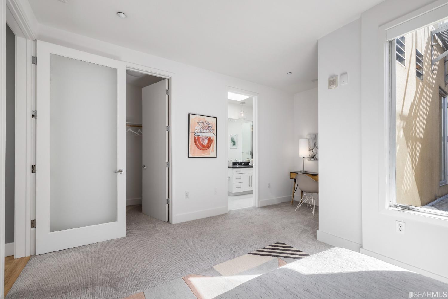 1734 Lombard Street Unit: 8