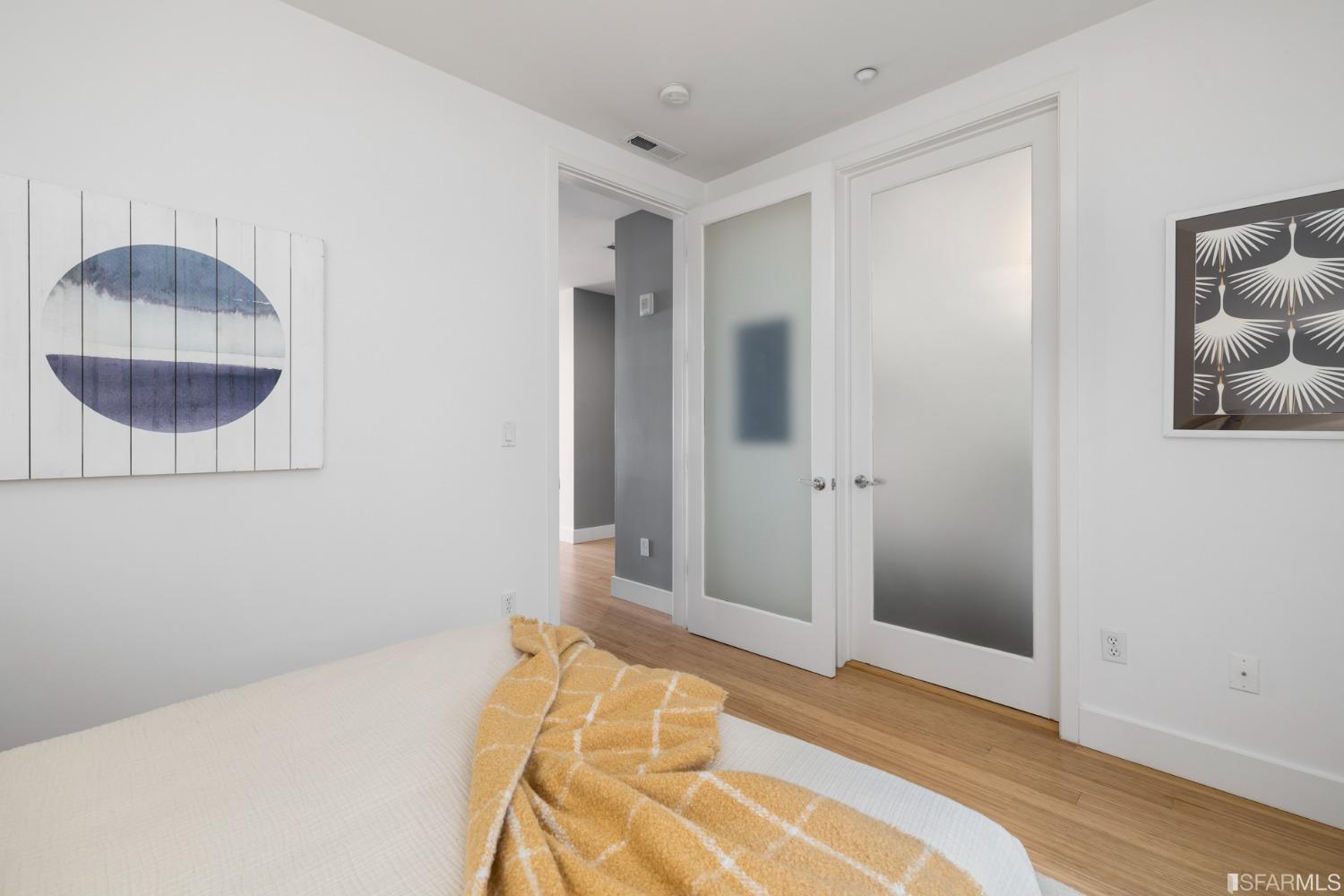 1734 Lombard Street Unit: 8