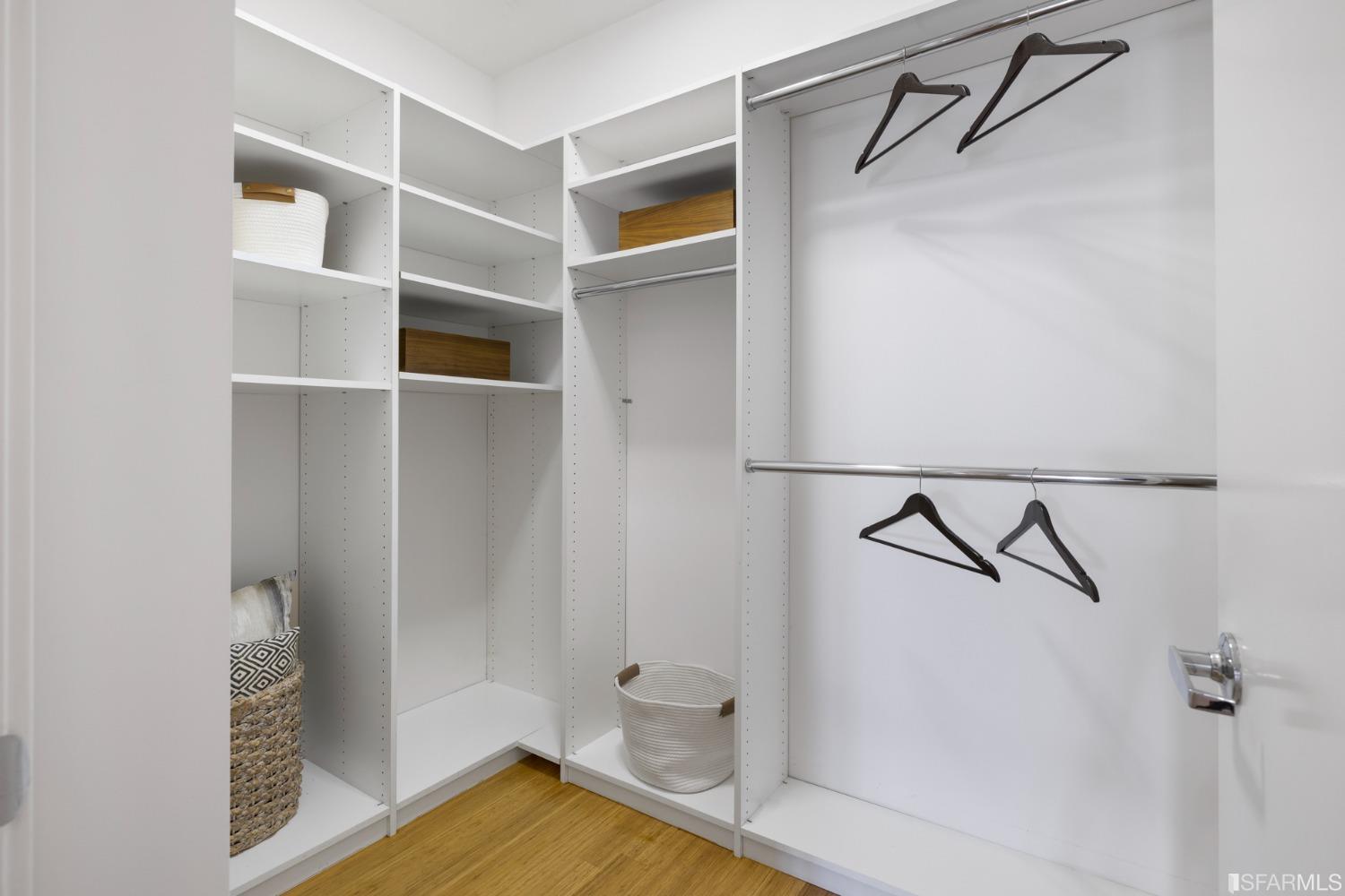 1734 Lombard Street Unit: 8