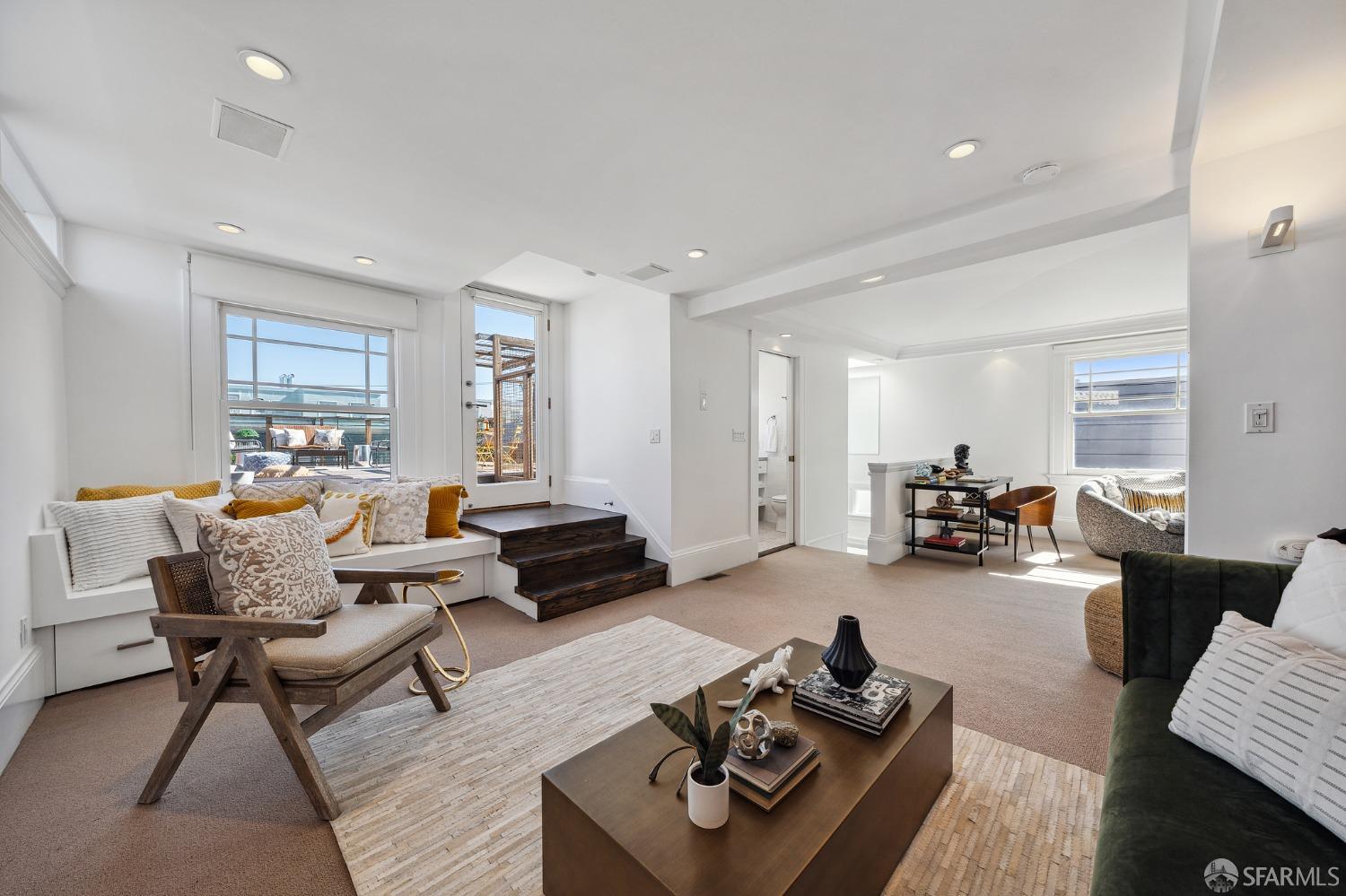 122 Palm Avenue