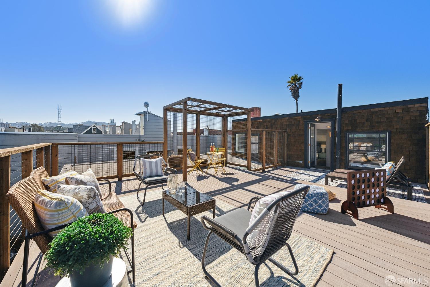 122 Palm Avenue