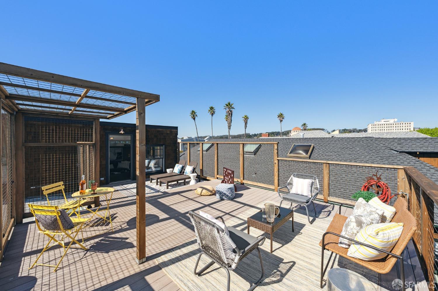 122 Palm Avenue
