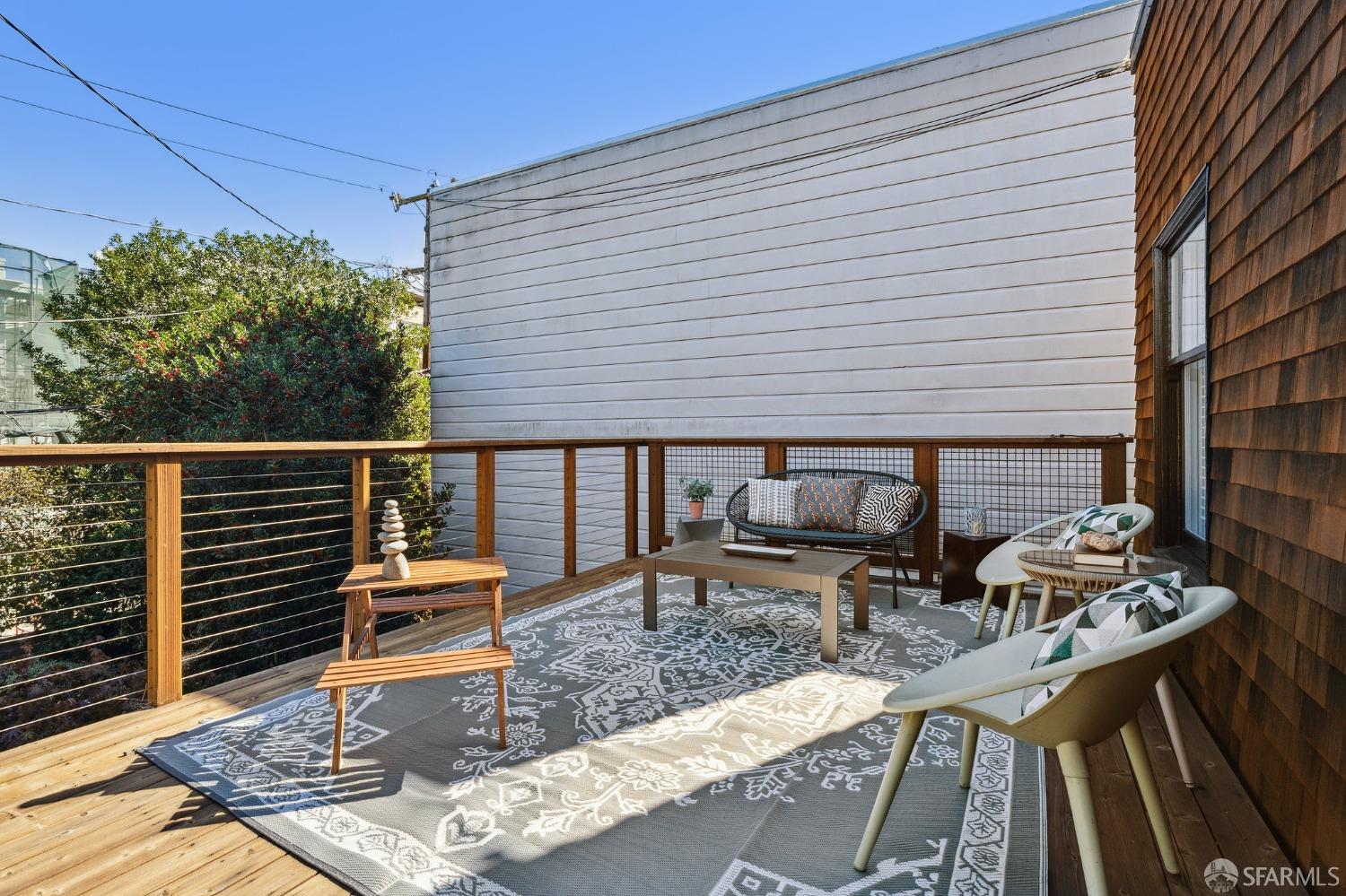 122 Palm Avenue