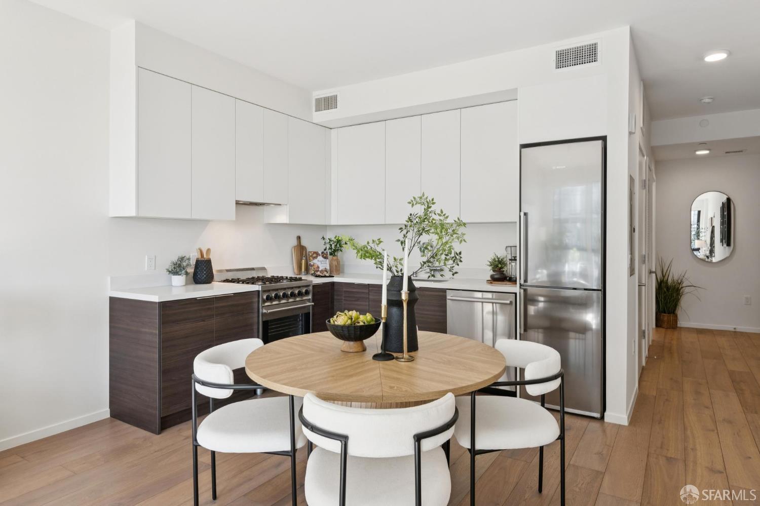 1433 Bush Street # 504