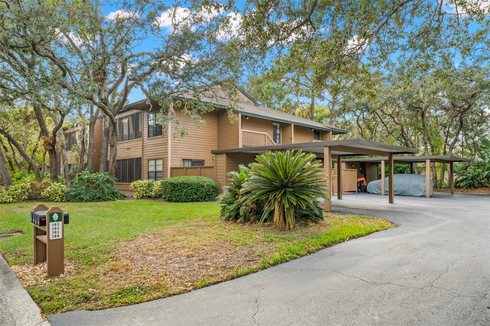 104 CYPRESS POND RD #104