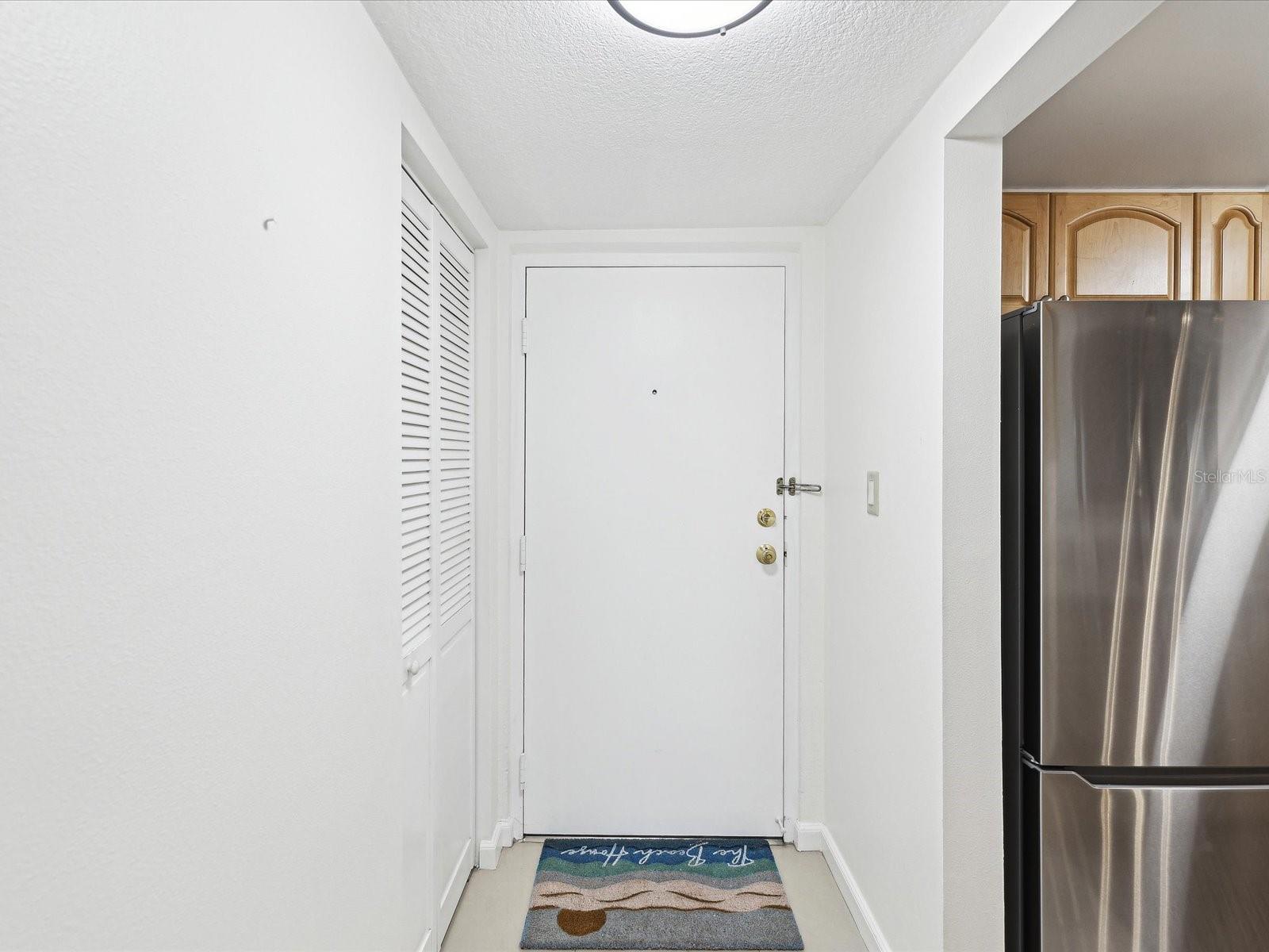 464 N PAULA DR #322