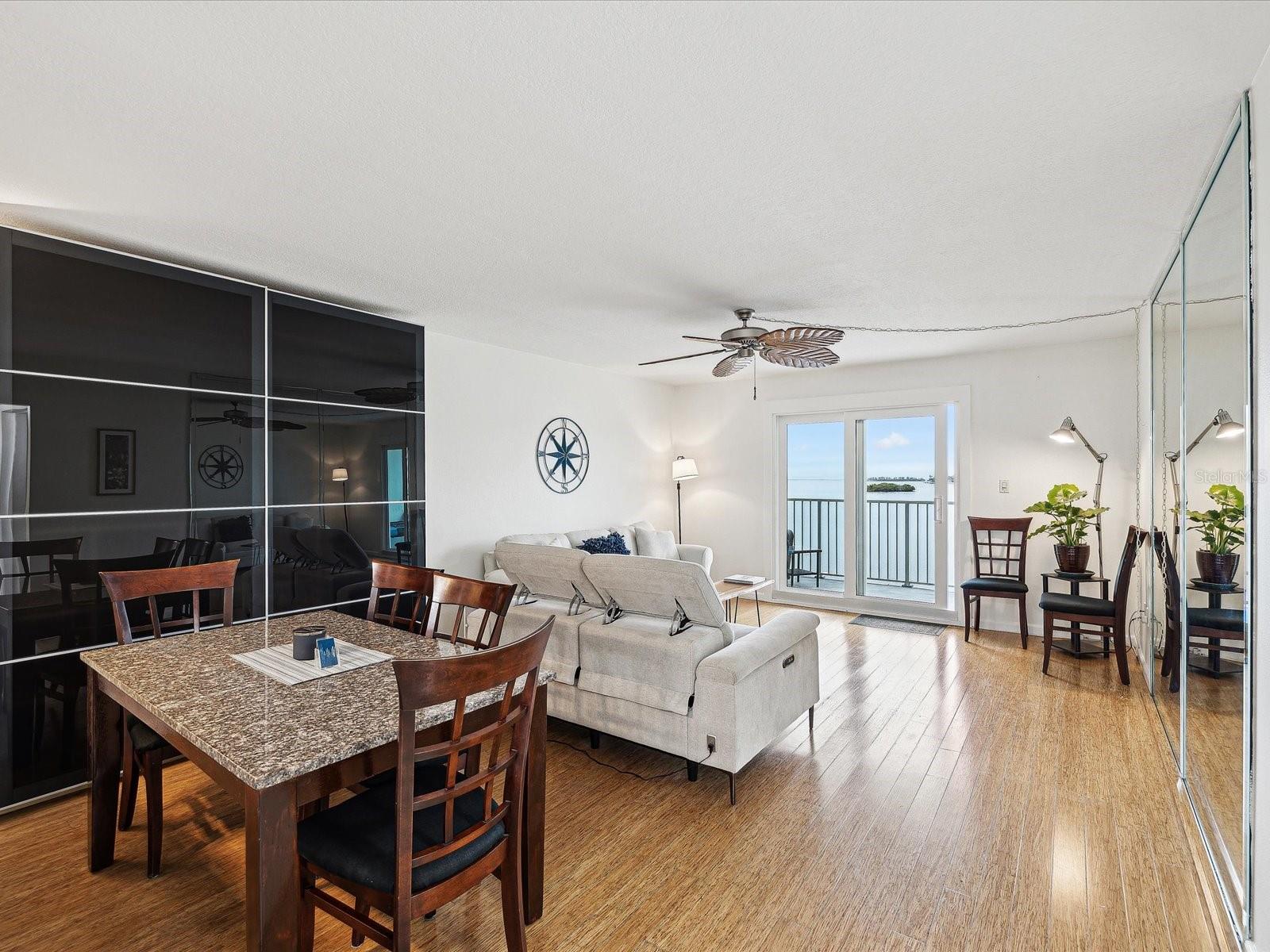 464 N PAULA DR #322