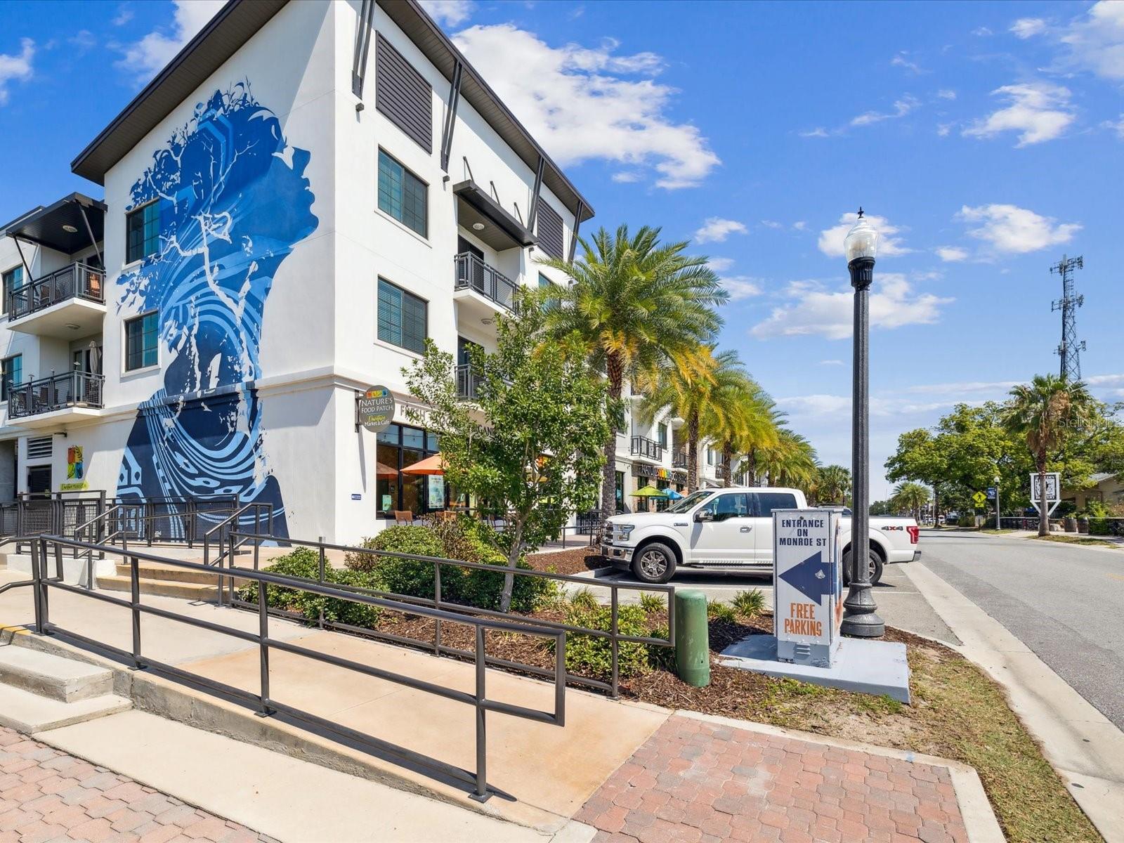 464 N PAULA DR #322