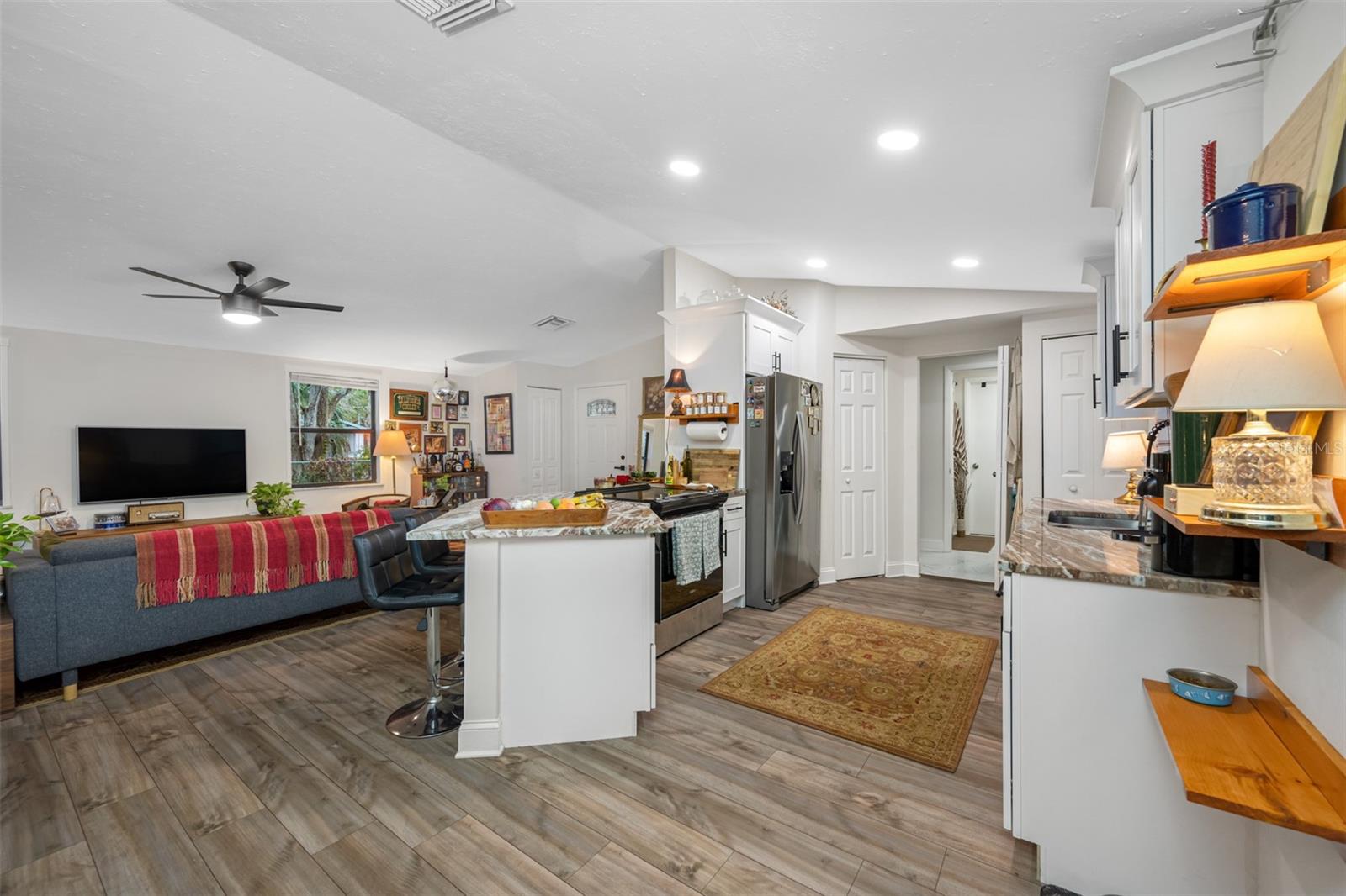 505 JEFFERSON AVE S