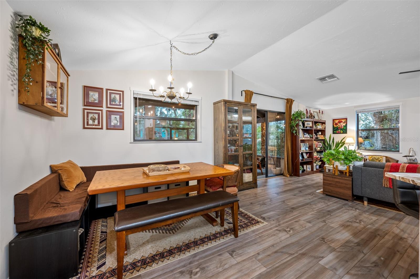505 JEFFERSON AVE S