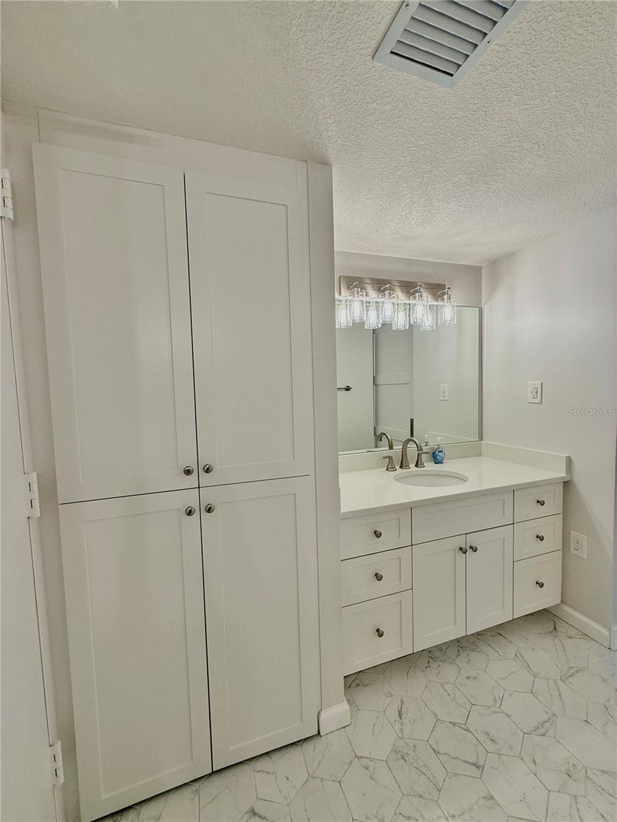 450 S GULFVIEW BLVD #408