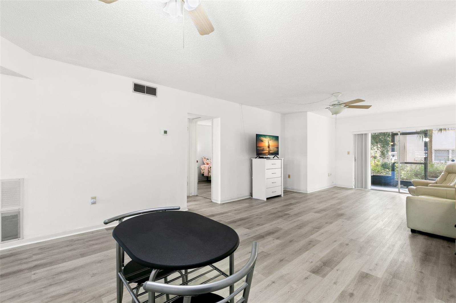 845 MAPLE CT #107