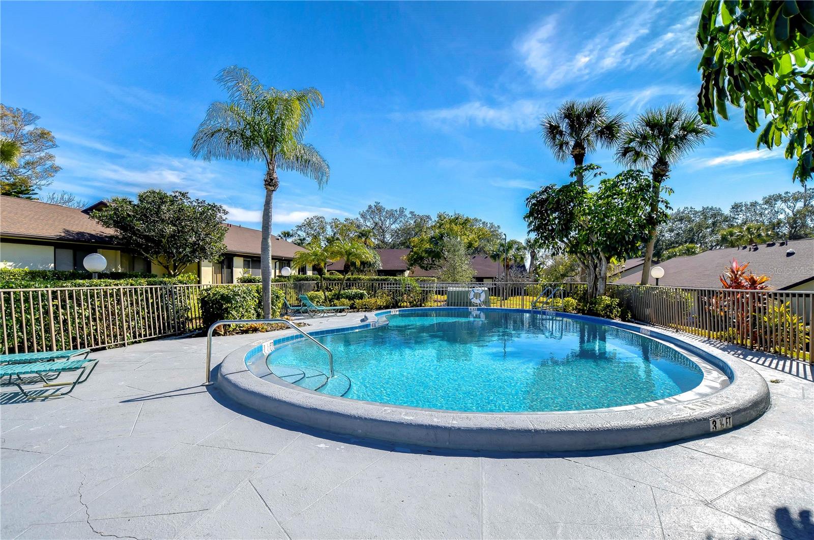 1311 POWDERPUFF DR #1003