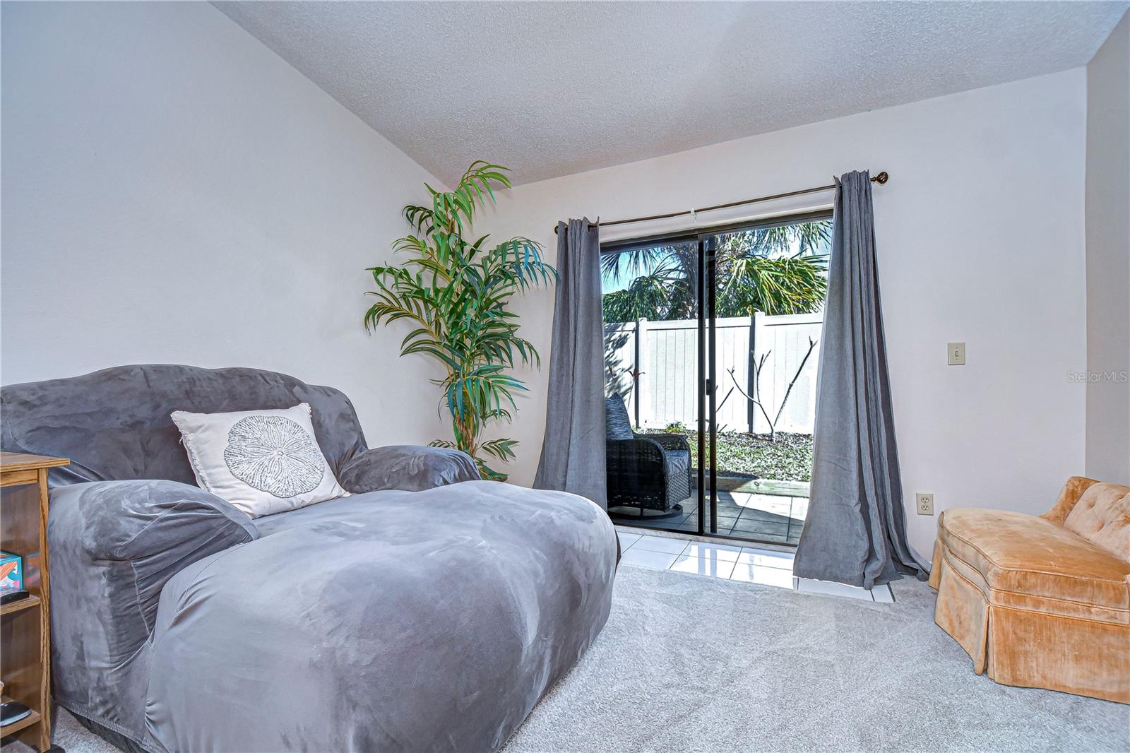 1311 POWDERPUFF DR #1003