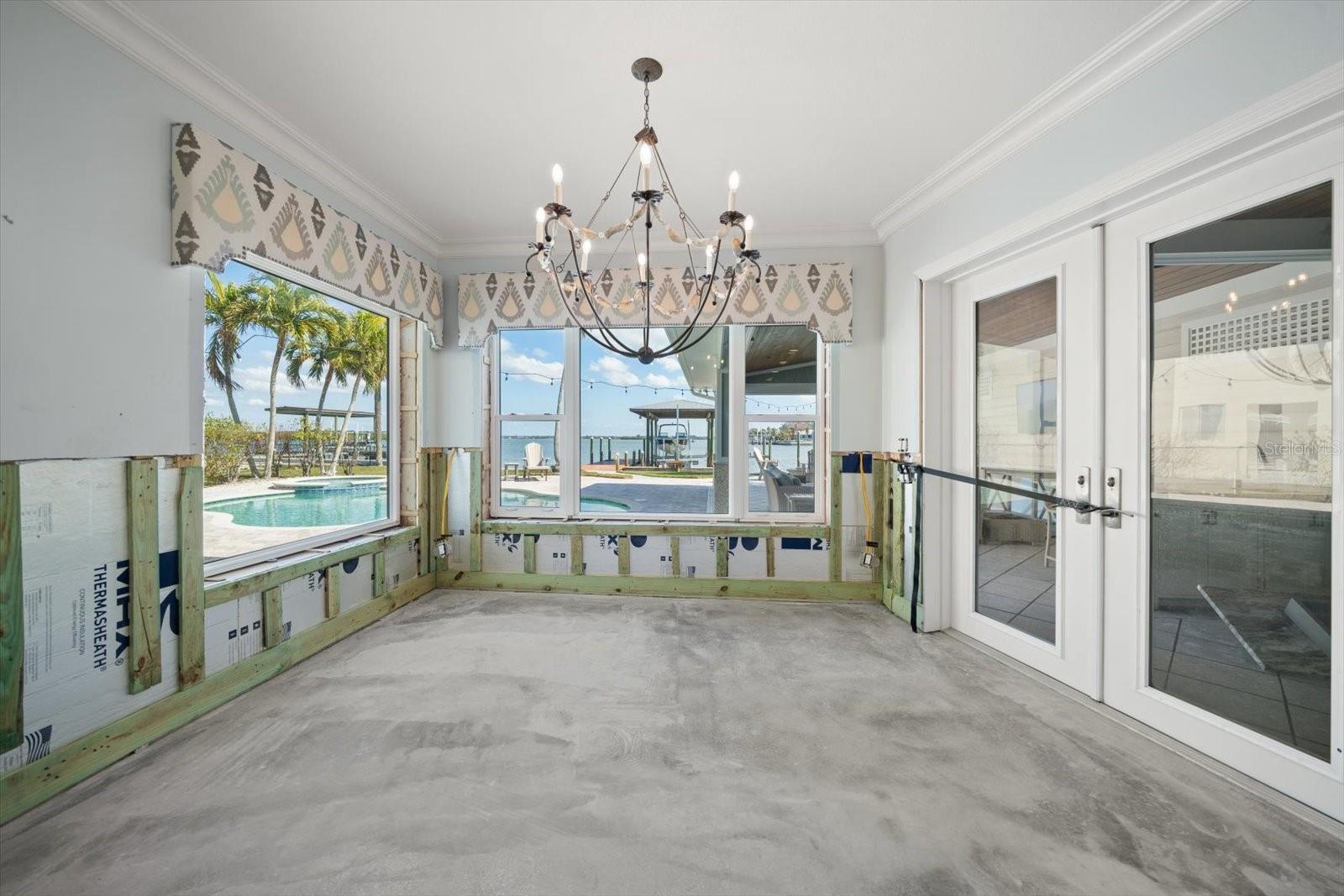 901 BAY ESPLANADE