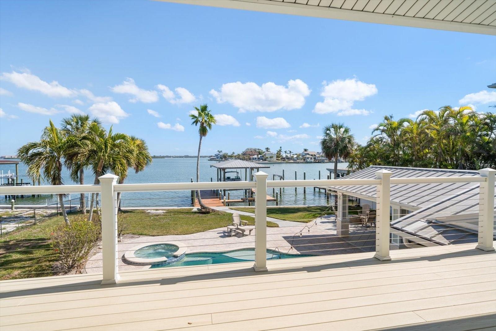 901 BAY ESPLANADE