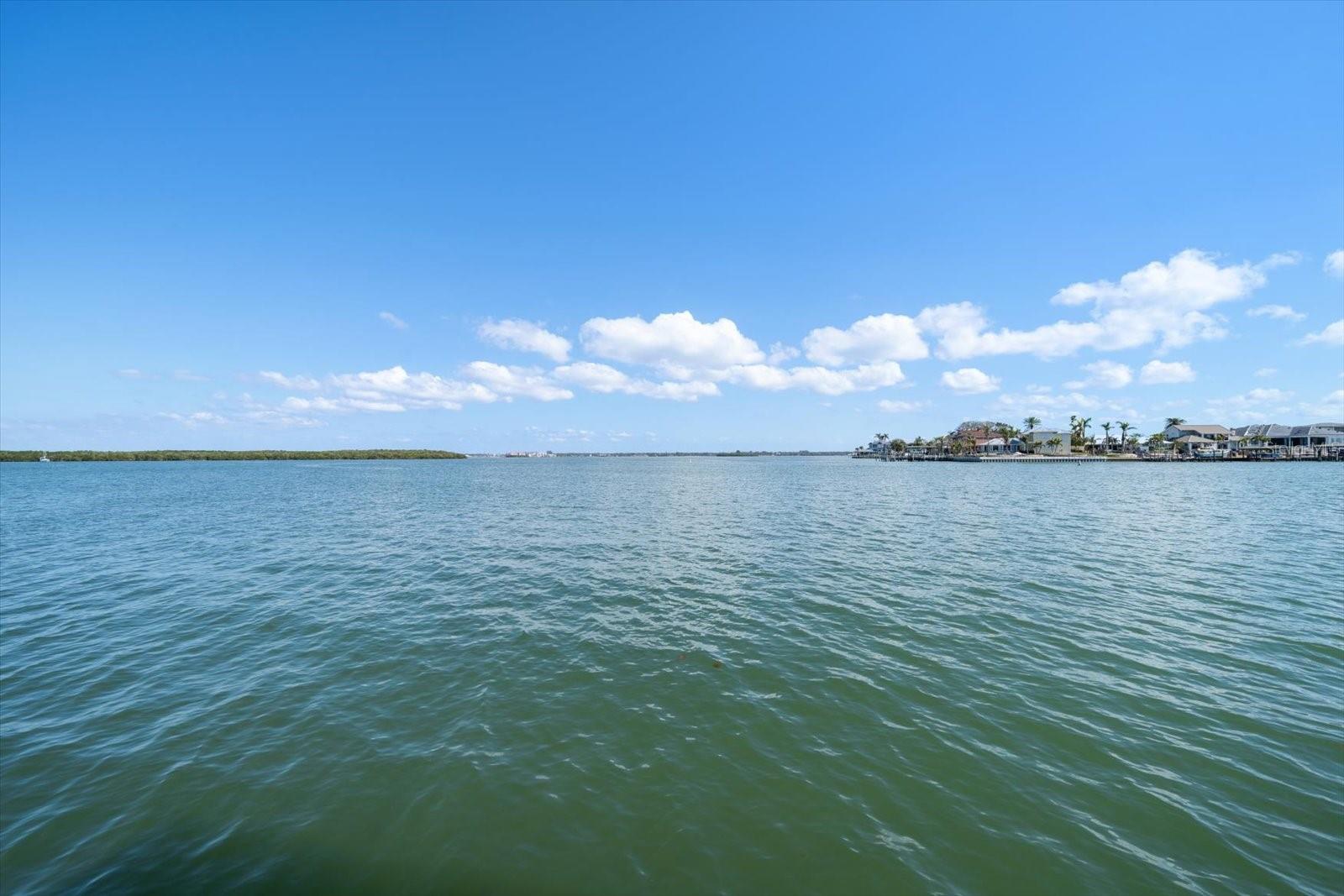 901 BAY ESPLANADE