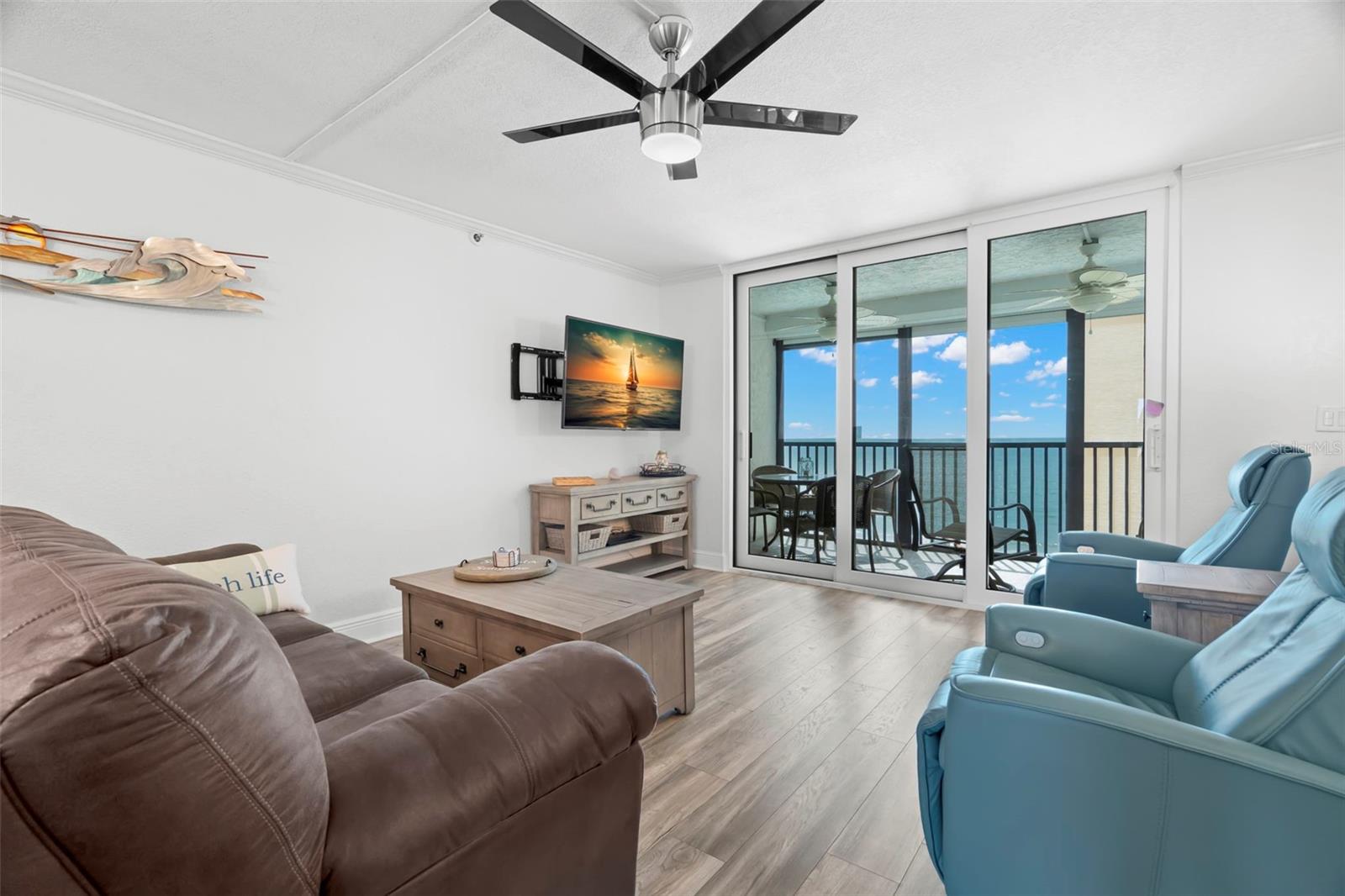14900 GULF BLVD #304