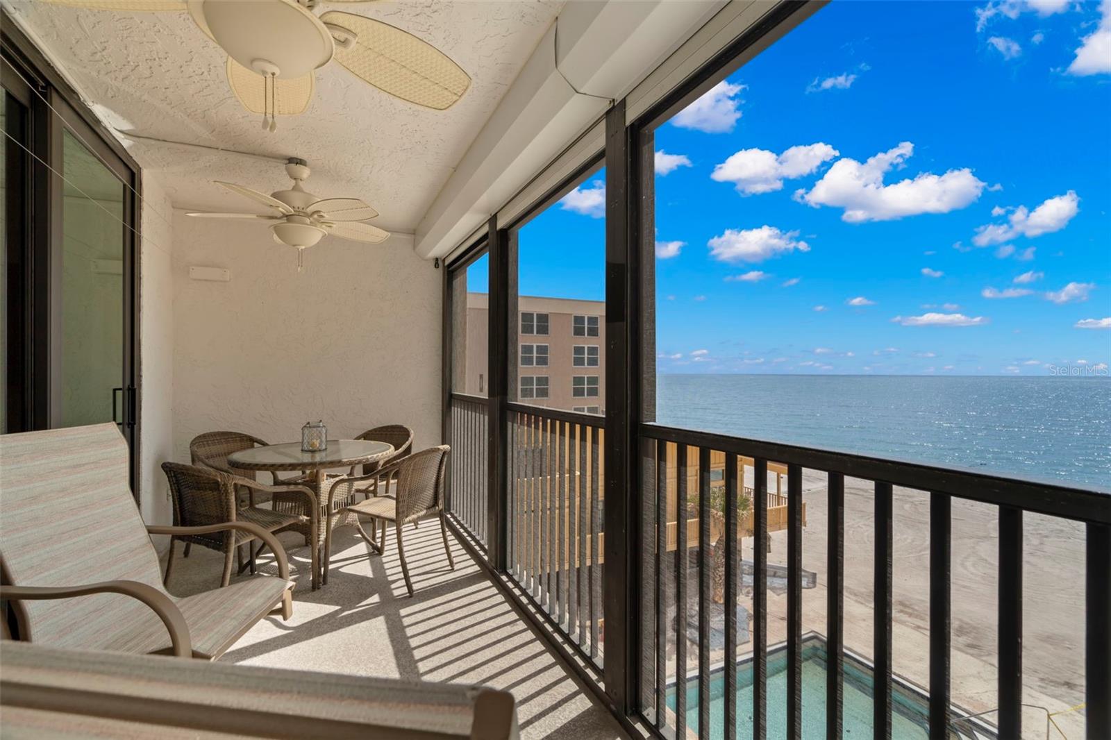 14900 GULF BLVD #304