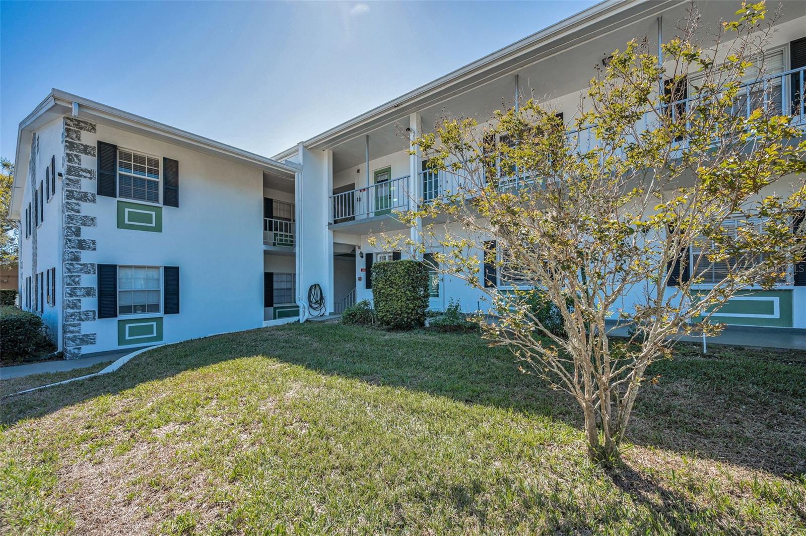 200 GLENNES LN #201