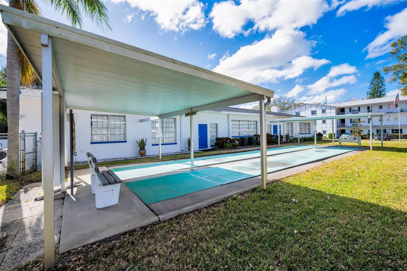 200 GLENNES LN #201