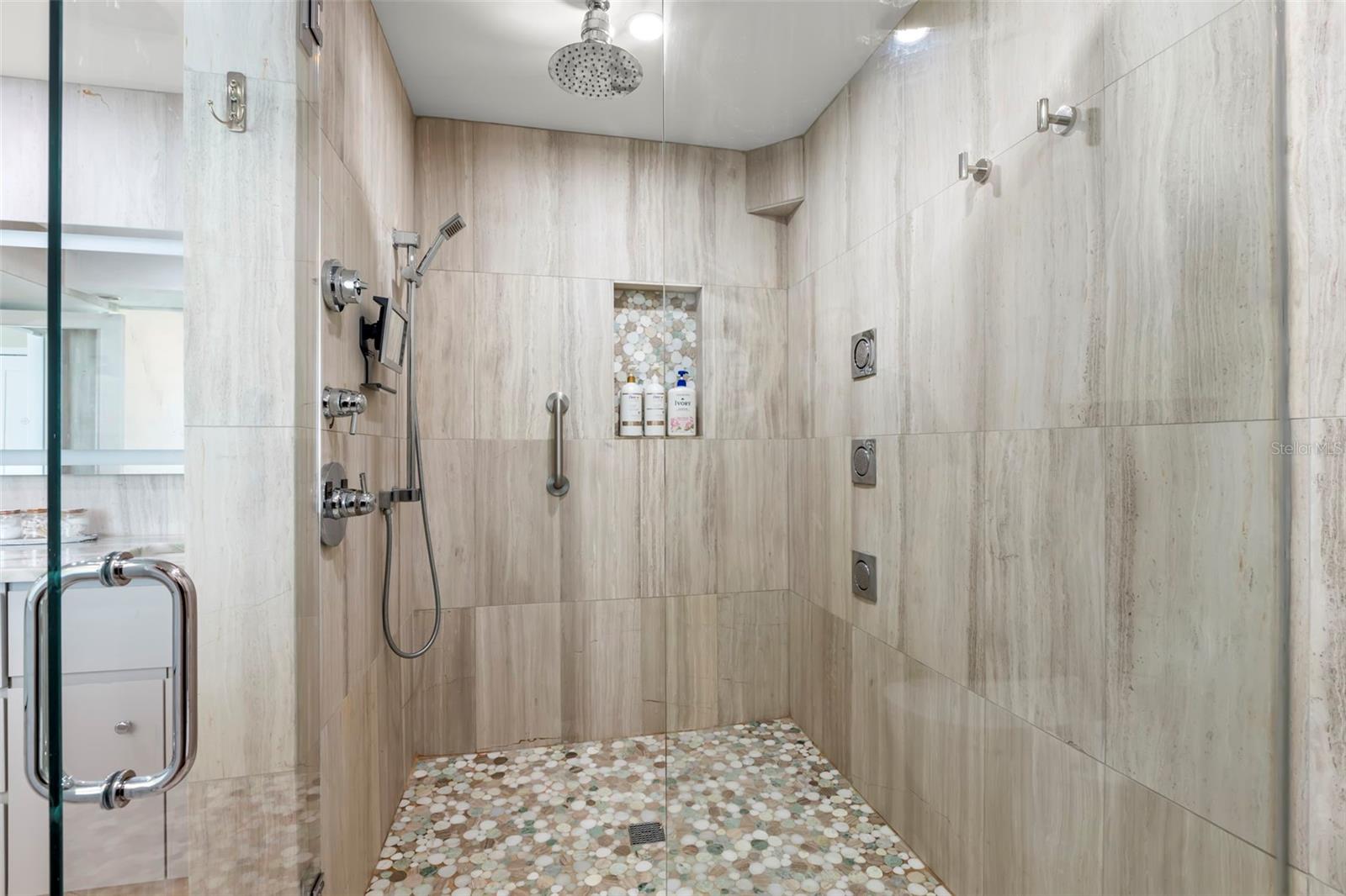 440 S GULFVIEW BLVD #1701